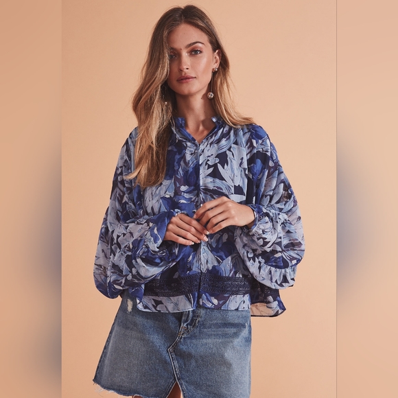 Tularosa Tops - Tularosa Nina Top in Midnight Floral